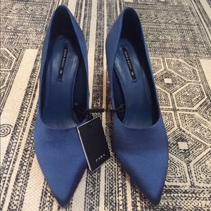Zara Satin Pumps